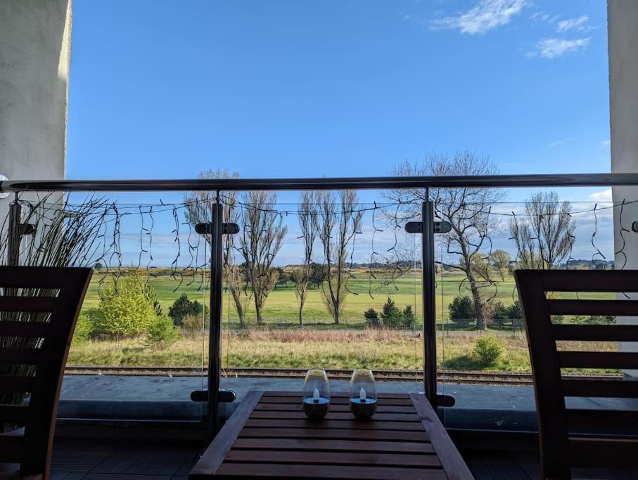 Beautiful 2 Bedroom Flat Overlooking Golf Course Carnoustie Dış mekan fotoğraf